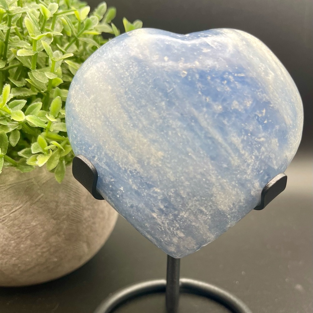 Big Blue Calcite Puffy Heart Crystal 296g